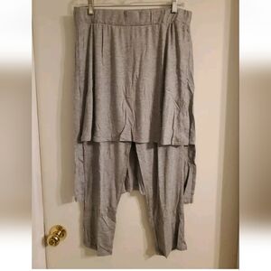 New A La Tzarina 1x Gray Skirted Leggings